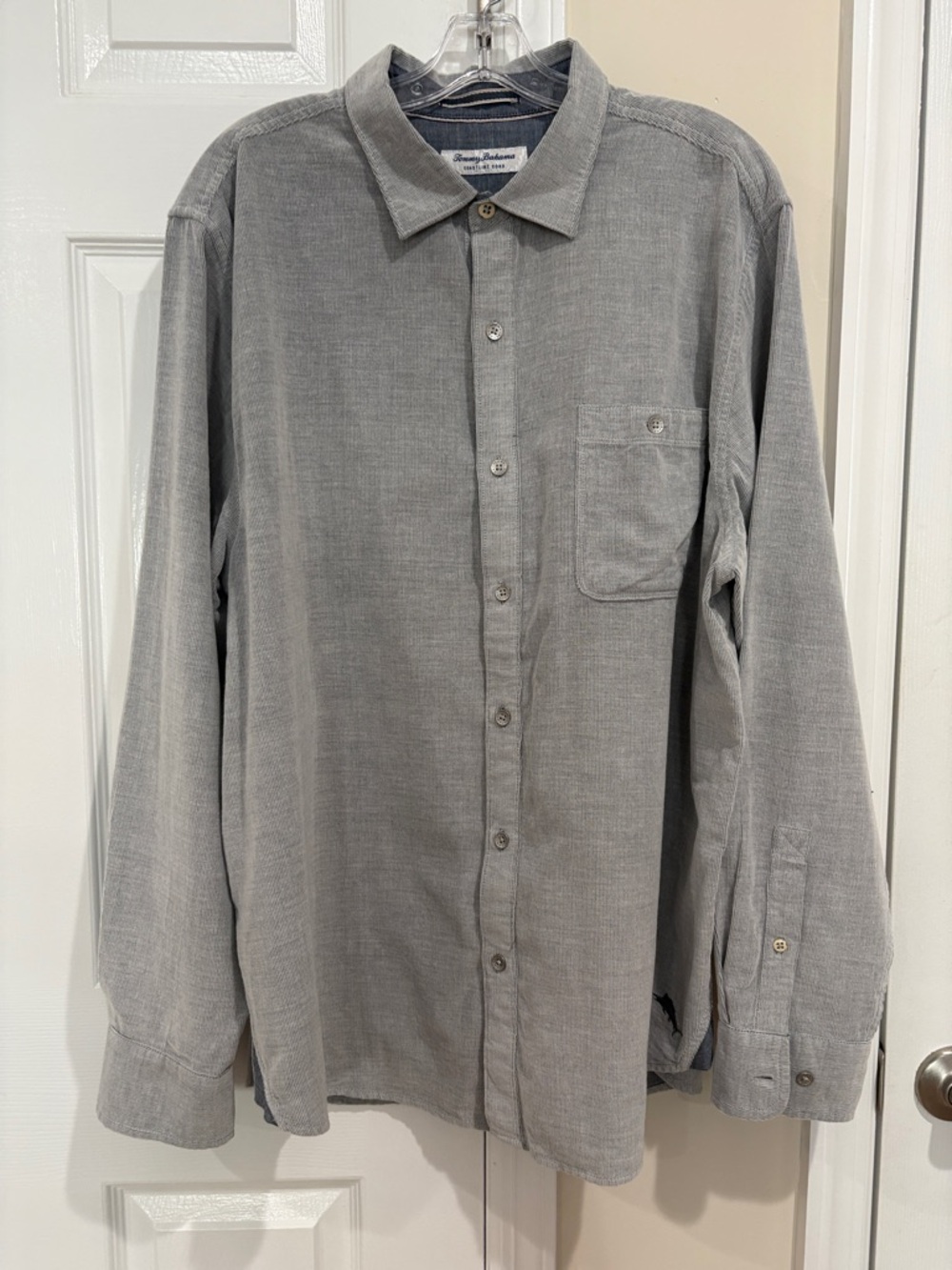Tommy Bahama Men's Button-Down SUPER SOFT shirt